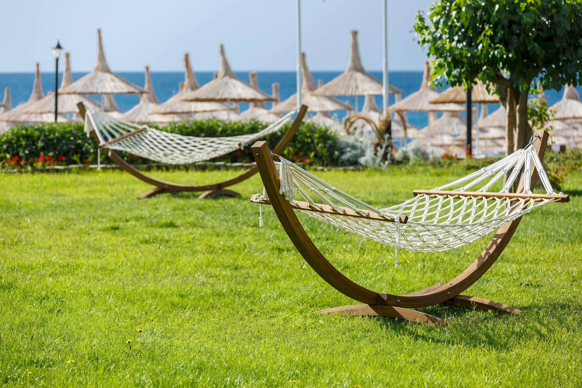 Lucida Beach Hotel Чамьюва Екстер'єр фото